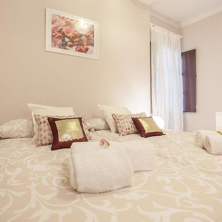 Elegante Apartamento En El Corazon De Sevilla. מראה חיצוני תמונה